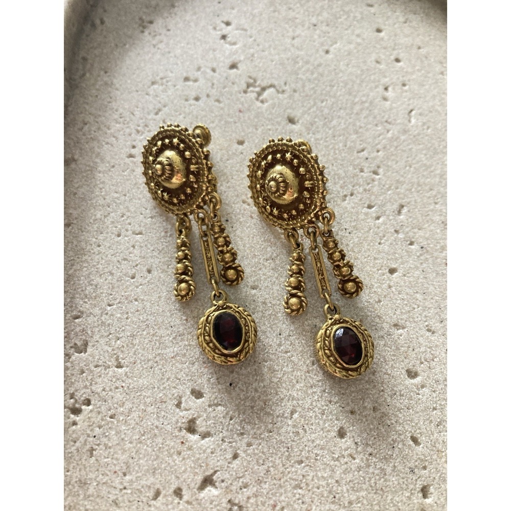 Ornate Gold Tone‎ Earrings Red Stone Dangle Vintage Chandelier Screw Back